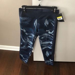 Nike running capri